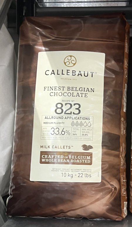 كاليبوت حليب حبيبات  CALLEBAUT